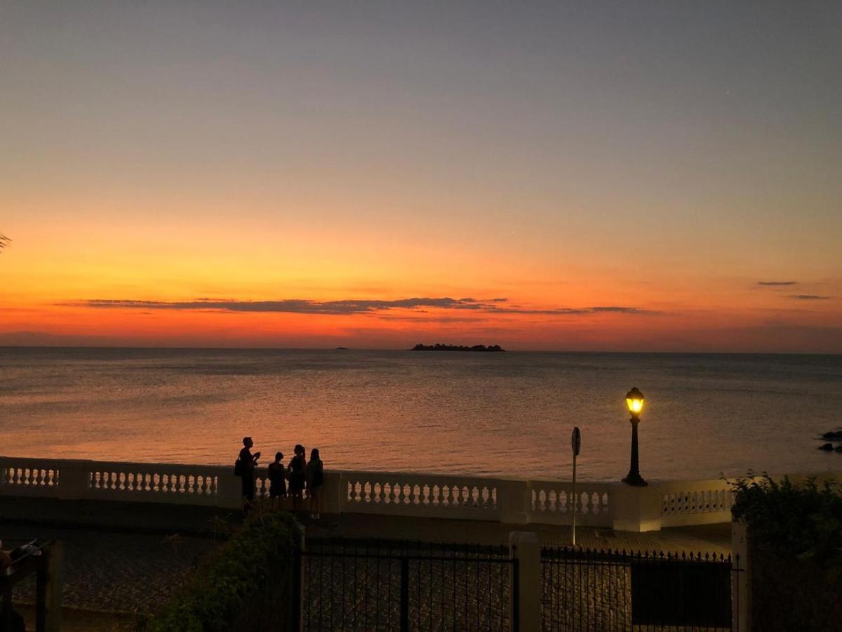 コロニア・デル・サクラメント Terraza Sacramento - Atardecer En El Barrio Historicoヴィラ エクステリア 写真